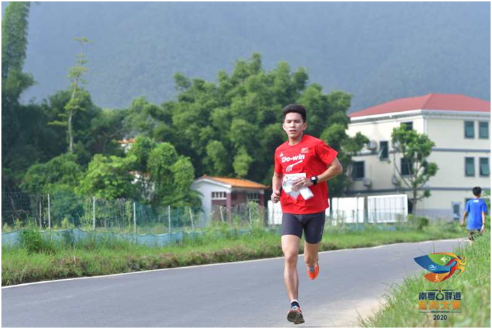 我校梁锡元老师获南粤古驿道定向大赛男子精英组两项冠军