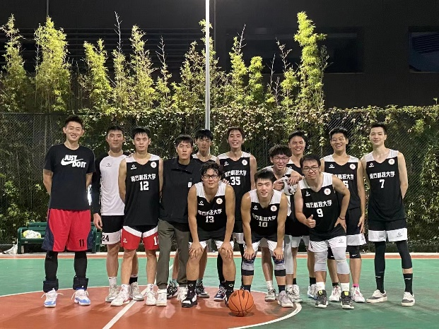 我校参加深圳市大学城运动会篮球赛取得优异成绩